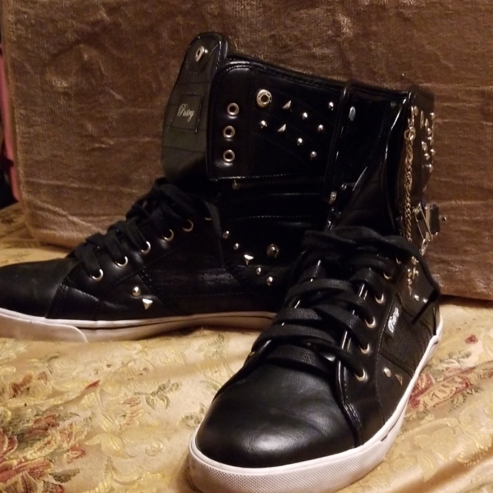Pastry sneakers